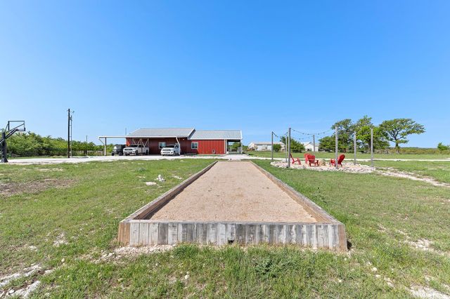 7993 W Fm 487, Florence, TX 76527