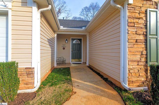 109 Ridgebrook Way, Greenville, SC 29605