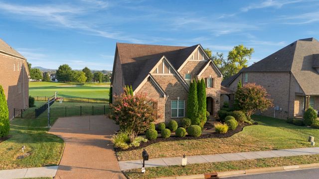 952 Vinings Blvd, Gallatin, TN 37066