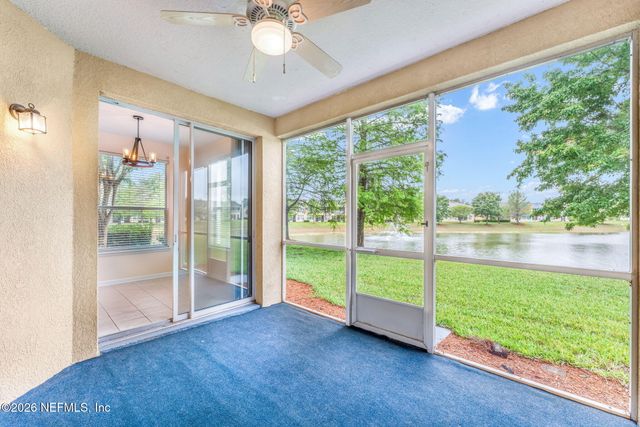 6724 WHITE BLOSSOM Circle 35B, Jacksonville, FL 32258