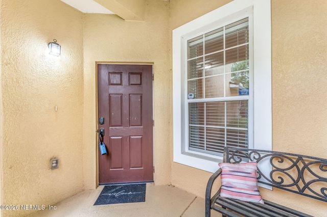 6724 WHITE BLOSSOM Circle 35B, Jacksonville, FL 32258