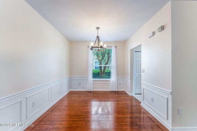 6724 WHITE BLOSSOM Circle 35B, Jacksonville, FL 32258