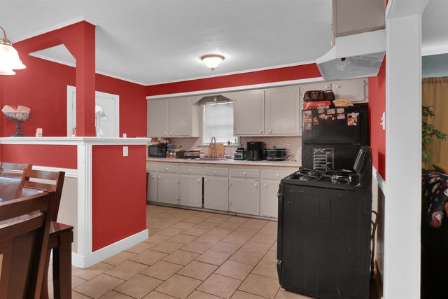 1324 W Third, Tyler, TX 75701