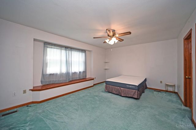 5480 Aspen Drive, Mason, OH 45040