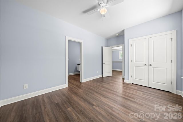 521 Austin Drive, Charlotte, NC 28213