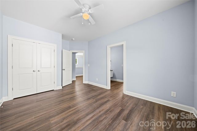 521 Austin Drive, Charlotte, NC 28213