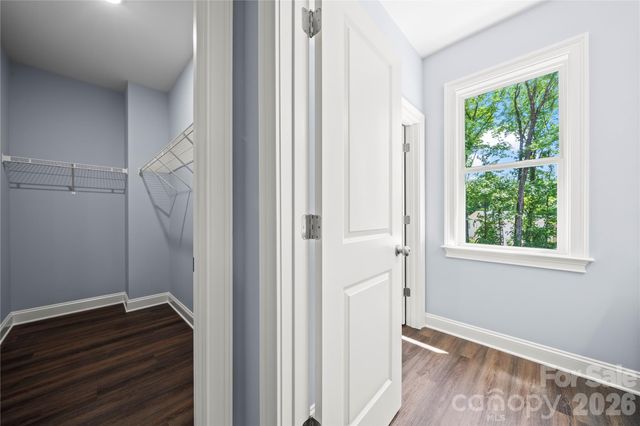 521 Austin Drive, Charlotte, NC 28213