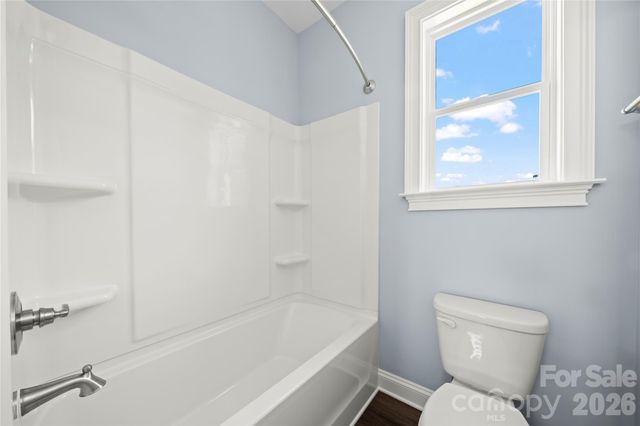 521 Austin Drive, Charlotte, NC 28213