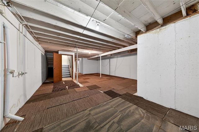 11612 Heather Dale Drive, St Louis, MO 63146