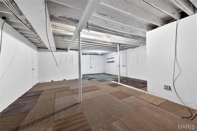 11612 Heather Dale Drive, St Louis, MO 63146