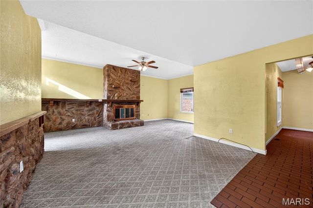 11612 Heather Dale Drive, St Louis, MO 63146