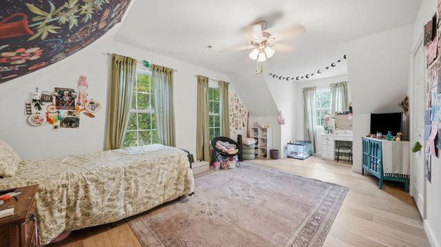 242 Robert Simmons Road, Graysville, TN 37338