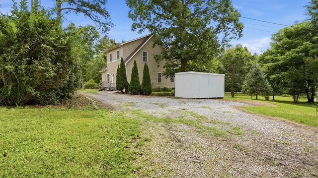 242 Robert Simmons Road, Graysville, TN 37338