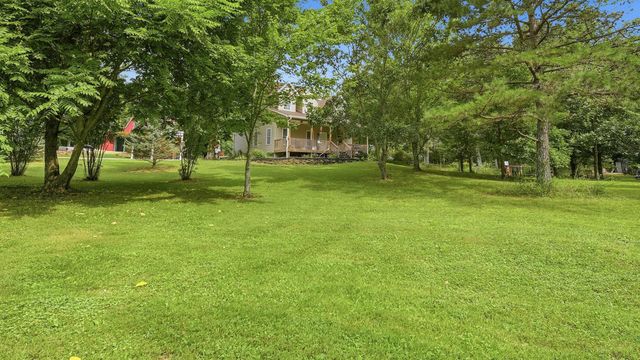 242 Robert Simmons Road, Graysville, TN 37338
