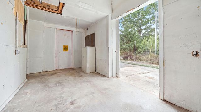 242 Robert Simmons Road, Graysville, TN 37338