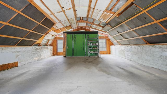 242 Robert Simmons Road, Graysville, TN 37338