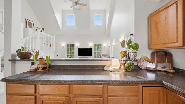 242 Robert Simmons Road, Graysville, TN 37338