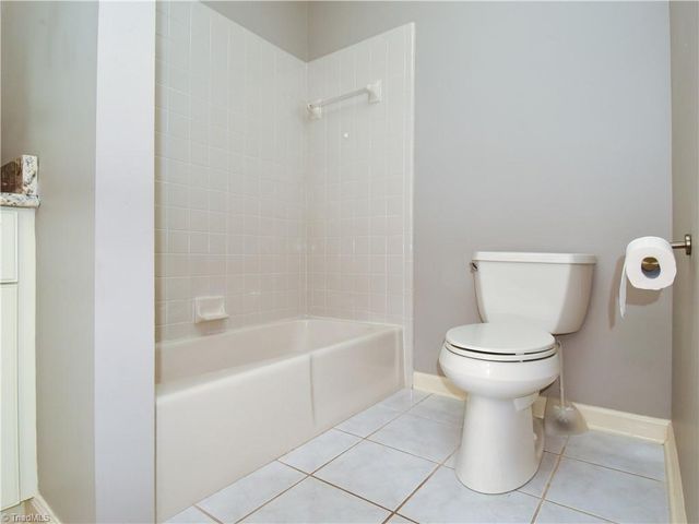 723 Polo Oaks Drive, Winston-salem, NC 27106