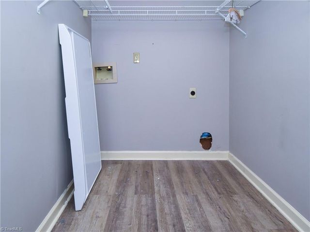 723 Polo Oaks Drive, Winston-salem, NC 27106