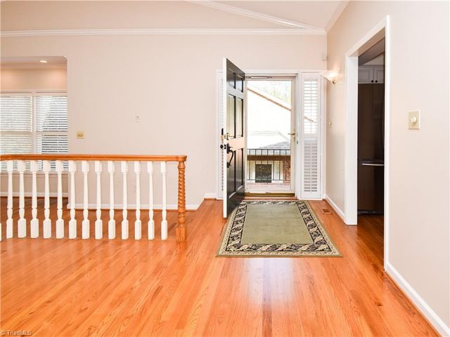 723 Polo Oaks Drive, Winston-salem, NC 27106