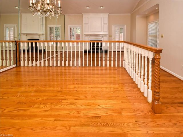 723 Polo Oaks Drive, Winston-salem, NC 27106