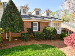 723 Polo Oaks Drive, Winston-salem, NC 27106