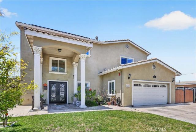 1241 N Studebaker, Long Beach, CA 90815