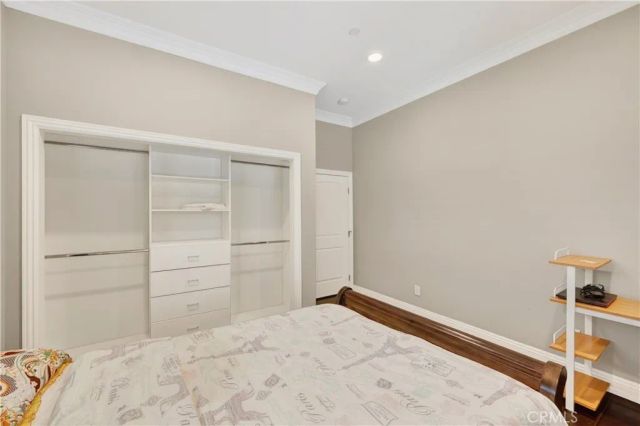 1241 N Studebaker, Long Beach, CA 90815