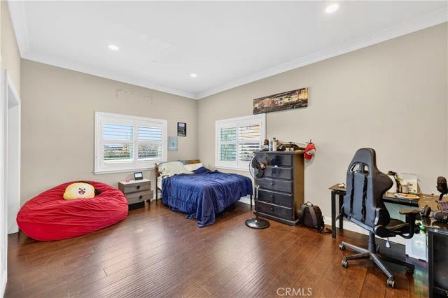 1241 N Studebaker, Long Beach, CA 90815