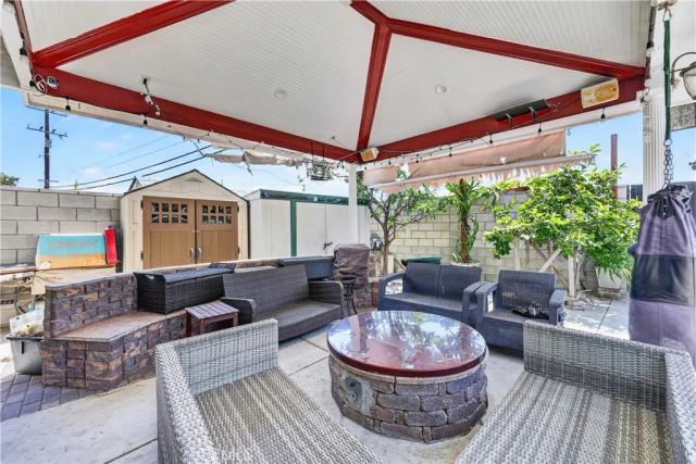 1241 N Studebaker, Long Beach, CA 90815