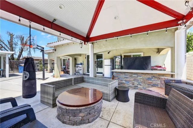 1241 N Studebaker, Long Beach, CA 90815