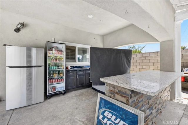 1241 N Studebaker, Long Beach, CA 90815