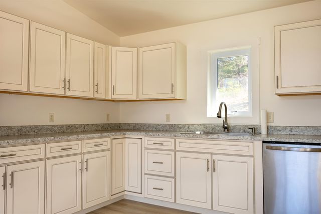 145 Cool Wine Drive, St. Johnsbury, VT 05819