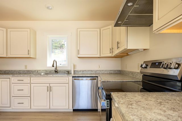 145 Cool Wine Drive, St. Johnsbury, VT 05819