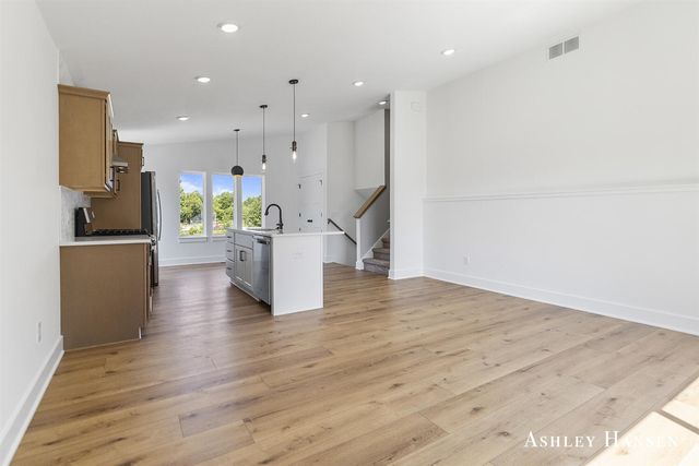 86 Chase Court, Kent City, MI 49330