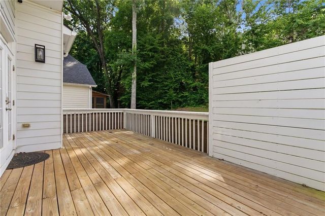 996 Pitts Road Unit D, Sandy Springs, GA 30350