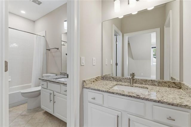 996 Pitts Road Unit D, Sandy Springs, GA 30350