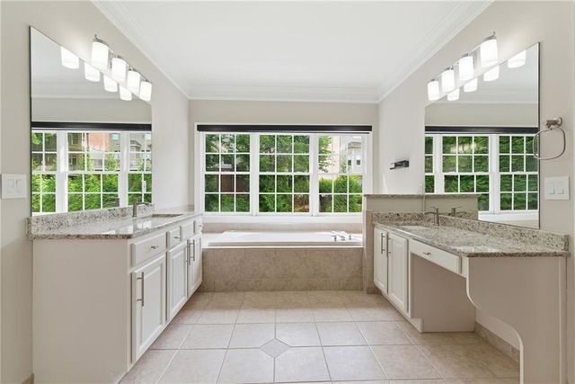 996 Pitts Road Unit D, Sandy Springs, GA 30350