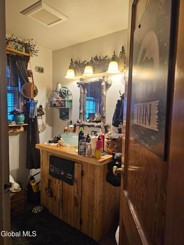 27 Alta Avenue, Queensbury, NY 12804