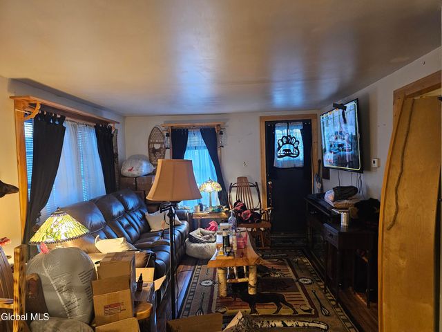 27 Alta Avenue, Queensbury, NY 12804