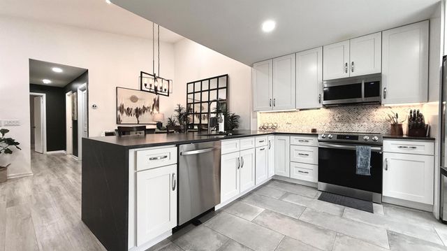 5016 Heatherhill Lane 10, Boca Raton, FL 33486