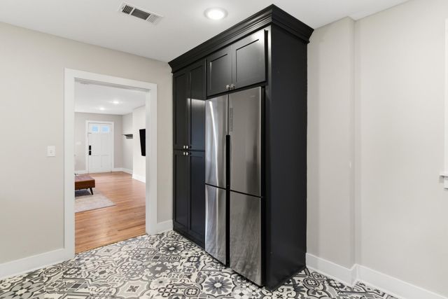 203 Park Ave., Hattiesburg, MS 39401