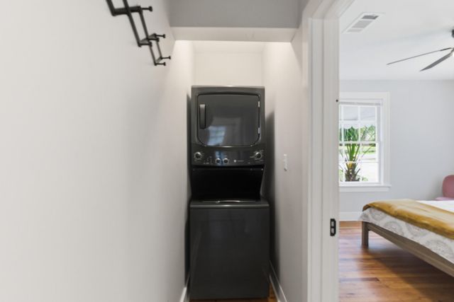 203 Park Ave., Hattiesburg, MS 39401