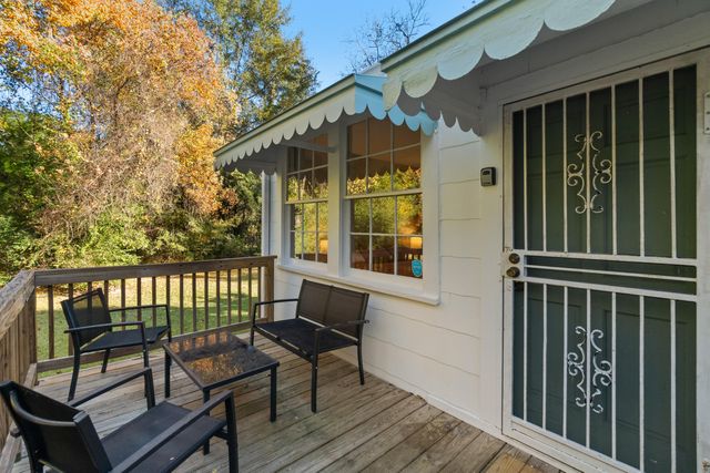 203 Park Ave., Hattiesburg, MS 39401