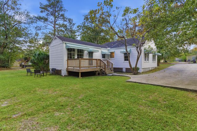 203 Park Ave., Hattiesburg, MS 39401