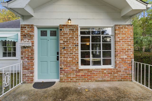 203 Park Ave., Hattiesburg, MS 39401