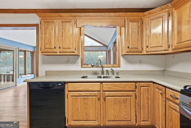 155 Mathews Road NW, Adairsville, GA 30103