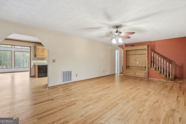 155 Mathews Road NW, Adairsville, GA 30103