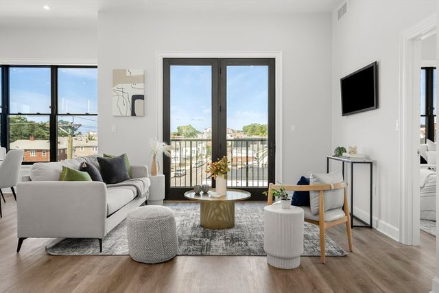 523 Second St 301, Everett, MA 02149