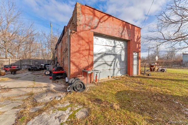 3320 14th Street, Detroit, MI 48208